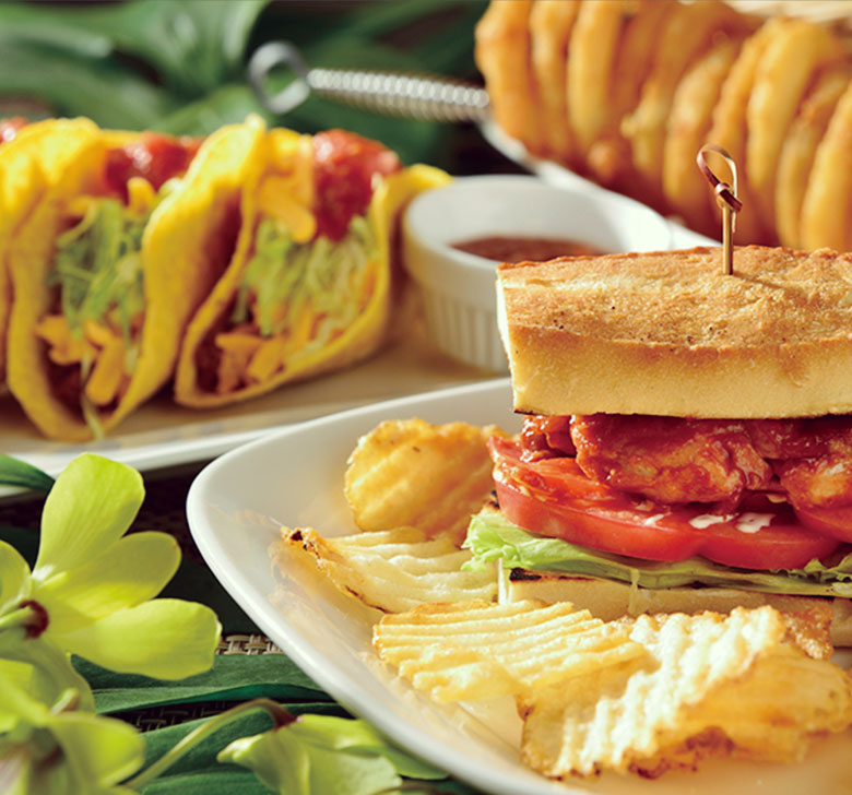 写真:サンドイッチなど