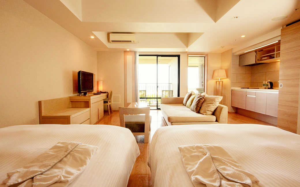 写真:スタジオツイン